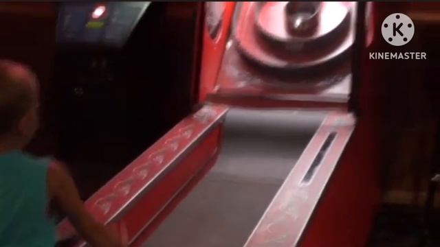 #1 Landon playing Skeetball!!