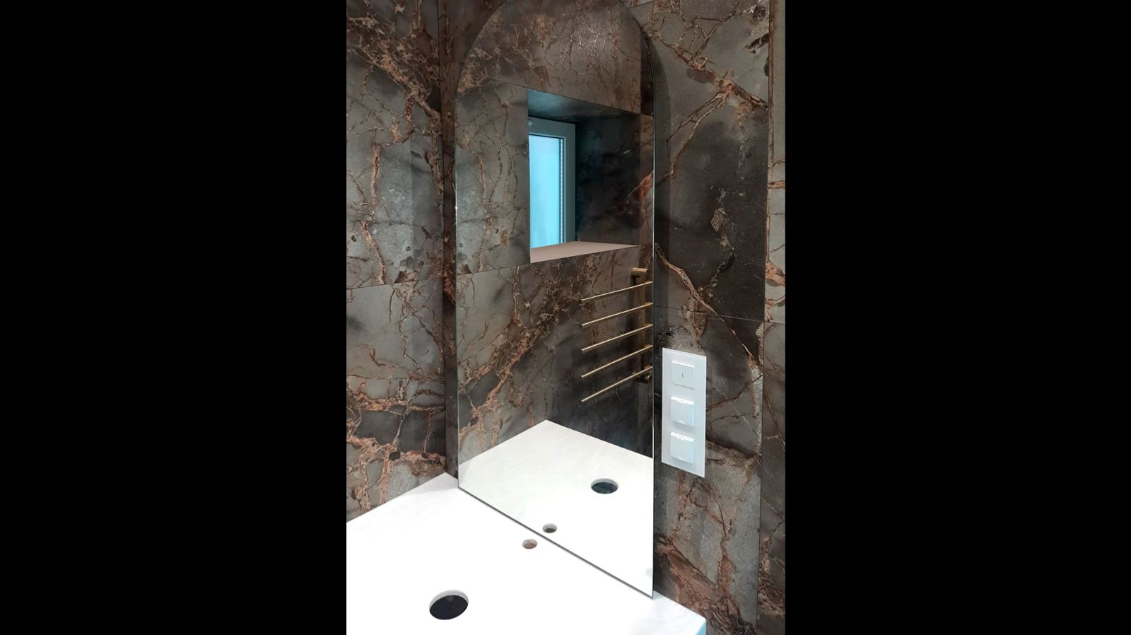 Закругленное зеркало с подсветкой