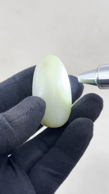 LS-25. Нефритовая галька ЦИН ЮЙ ДЗИ ЛЯО 青玉籽料