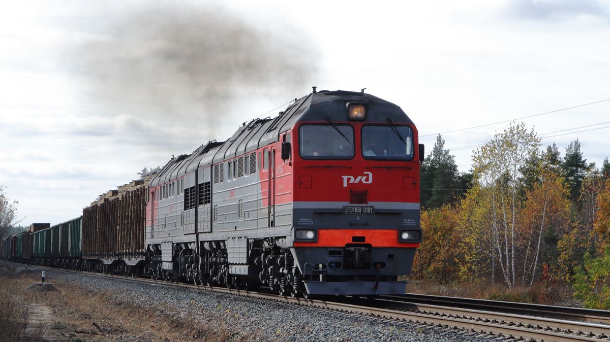 Грузовые поезда - 75