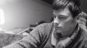 СВЯЗАНЫ ОДНОЙ СМЕРТЬЮ ... ВЕЛИКИЙ РЕЖИССЁР И ЕГО ТАЛИСМАН . МОГИЛА АКТЁРА АНАТОЛИЯ СОЛОНИЦЫНА