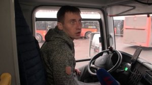 Наличие и работу терминалов для оплаты проезда в салонах автобусов проверили в Нижнем Новгороде