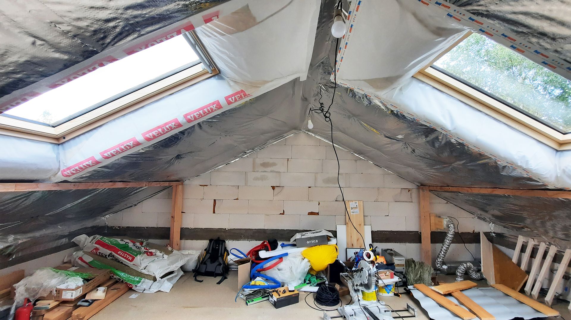 Как я превратил страшный чердак в 2 уютные спальни