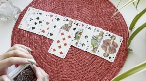 Червонная дама. Что у нее в жизни? Гадание на игральных картах