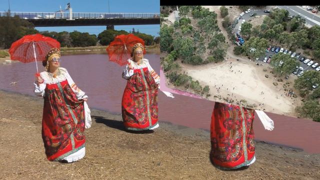 Розовое озеро и кокошники.