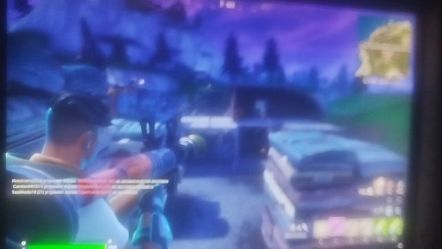 играю в Fortnite