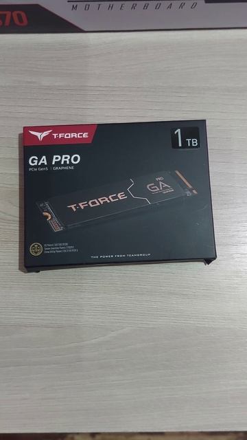 Сборка ПК под киберспортивные игры. Белый компьютер за 200к.