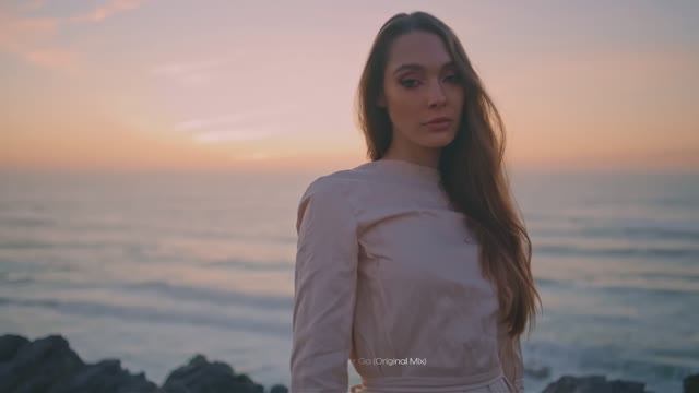 🅳🆄🅾🆁🆄🆂🅷 🔥 𝓛𝓮𝓽 𝓗𝓮𝓻 𝓖𝓸 ( 𝕺𝖗𝖎𝖌𝖎𝖓𝖆𝖑 𝕸𝖎𝖝 )