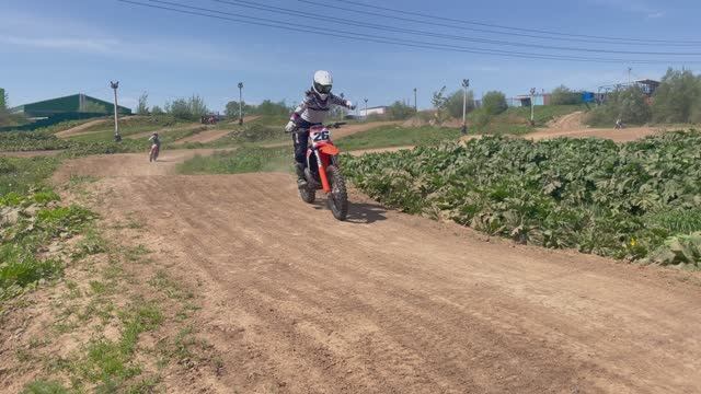 Школа мотокросса ZRT Тренировка баланса