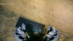 Достал телефон.mp4