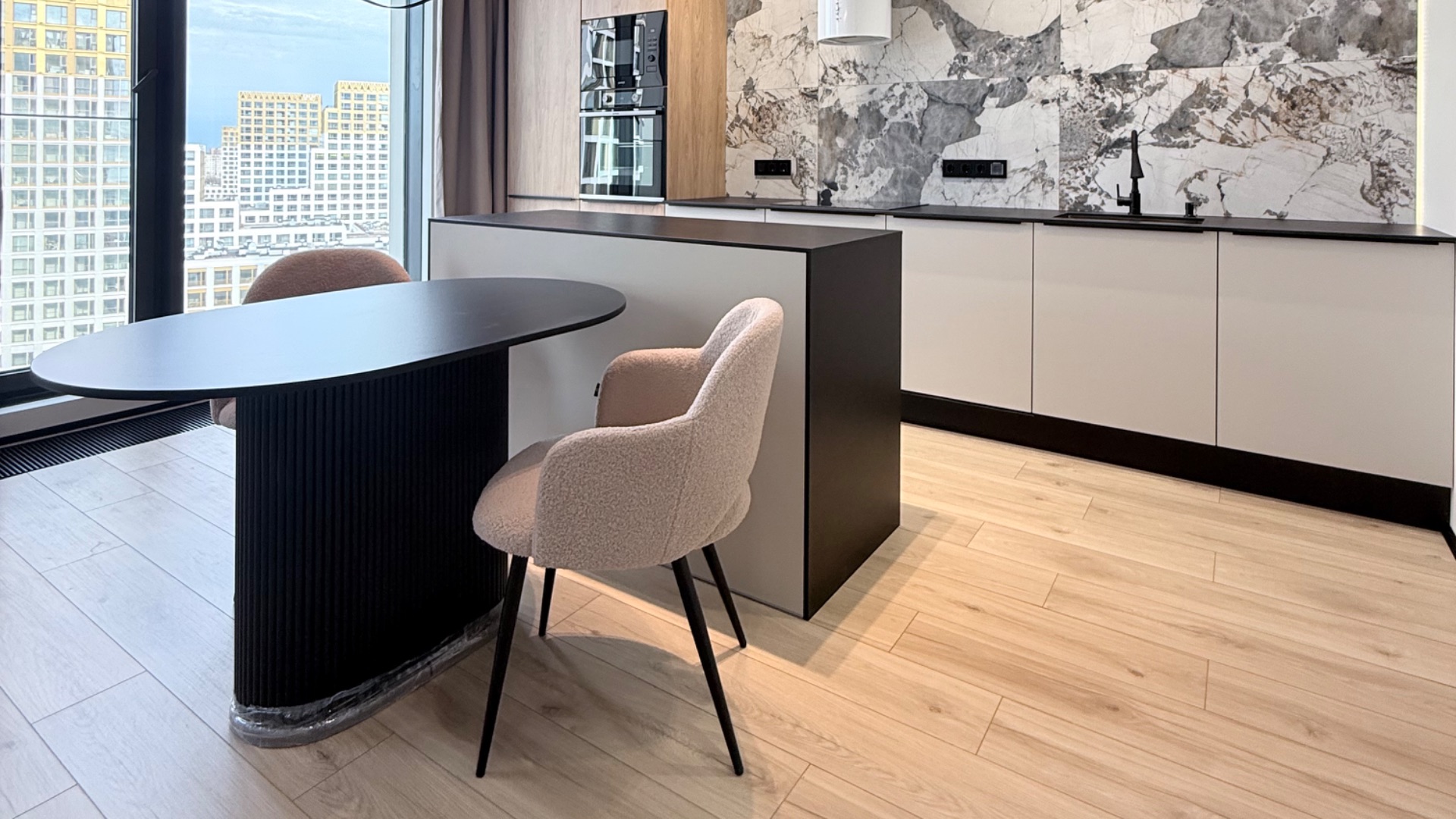 Обзор 1-к квартиры