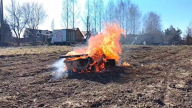 гориТ диваН, горИ И хатА смотреть онлайн
