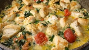 Сочнее курицы не бывает. А соус просто сказка.