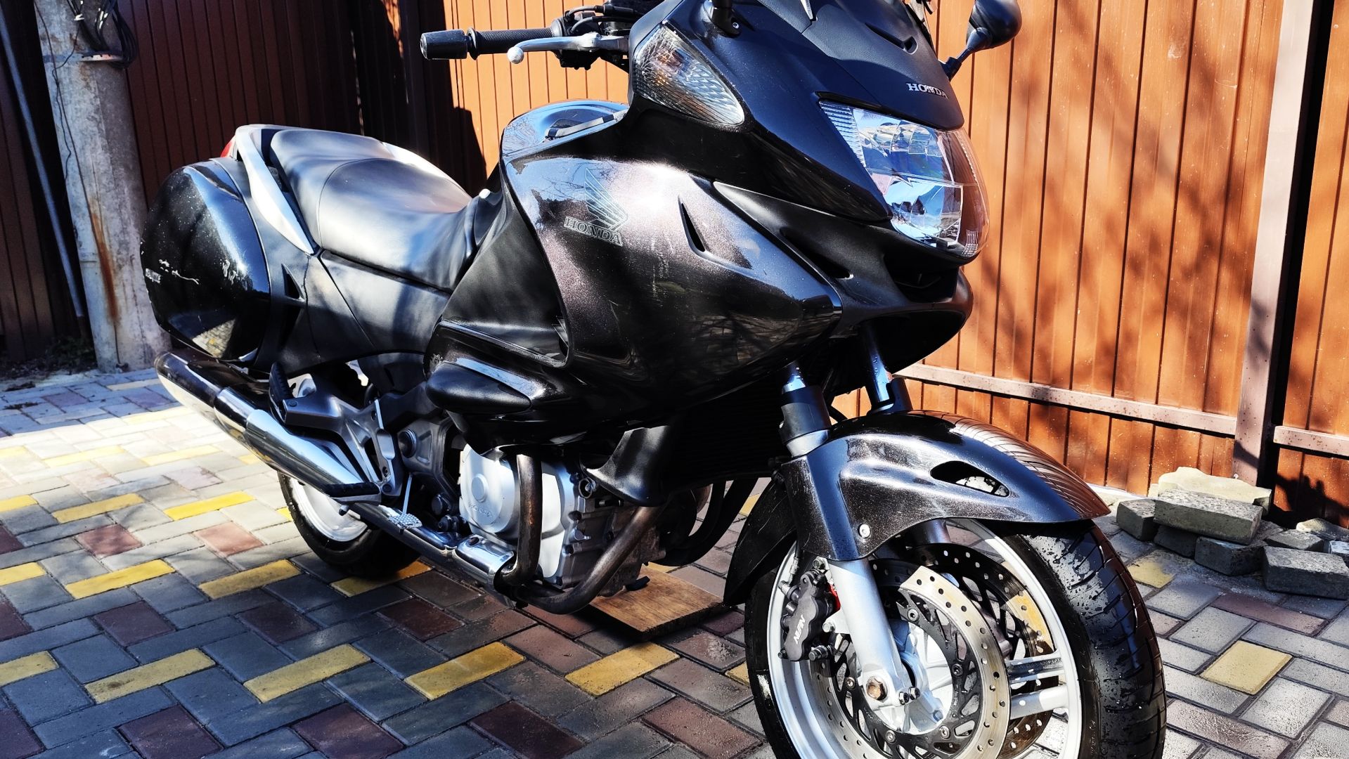 Honda NT 700 Deauville 2006 смотреть онлайн