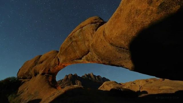 Палящее солнце и жаркий песок(Авторская песня)