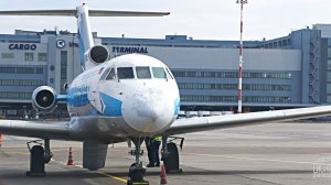 Малыш Як-40 Взлёт-посадка Полёт Москва-Вологда