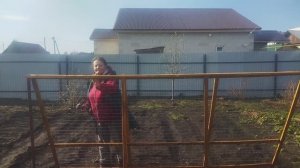 Огуречная шпалера установлена