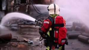 Пожар начался после атаки ВСУ на промышленную зону Стерлитамака