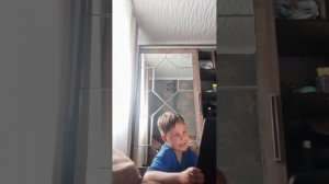 Данил колбасенко играю в тендик