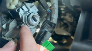 Honda Pilot 2 - Замена личинки замка зажигания.