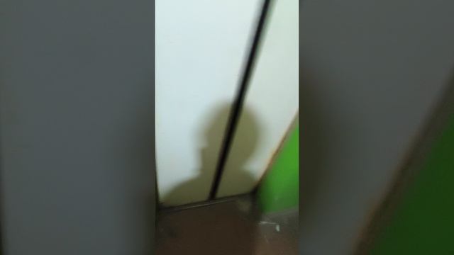 (уже заменили (меняют)) ЛИФТ КМЗ 1992 года 1м /сек Г. КУРСК + свет в шахте!