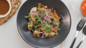 Теплый салат с тунцом