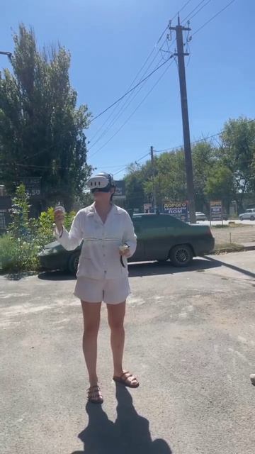 Кейс МебельПлюс: Как VR-очки повышают конверсию в мебельном салоне.