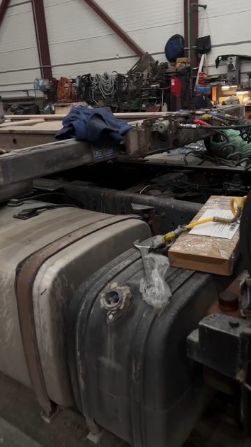 Рено с подушкой, КАМАЗ со сцеплением