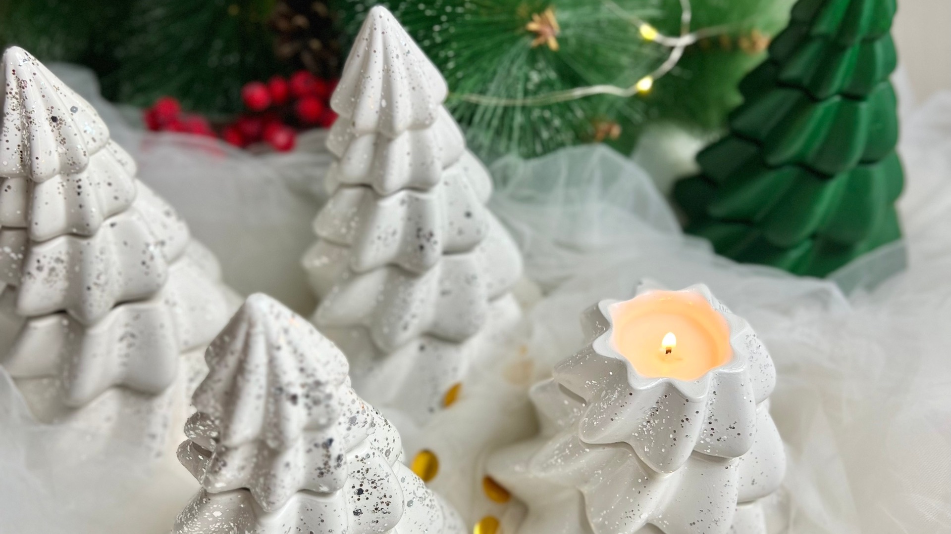 СВЕЧА ЕЛКА ТРИ ЯРУСА