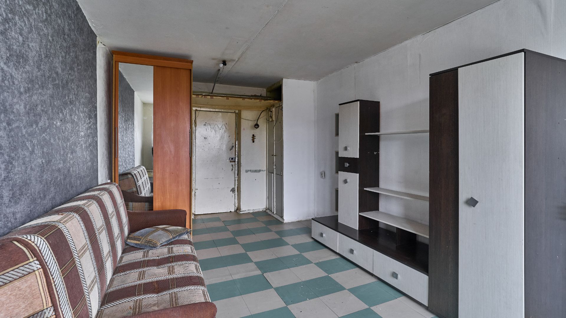 посёлок Металлострой, Полевая улица, 18