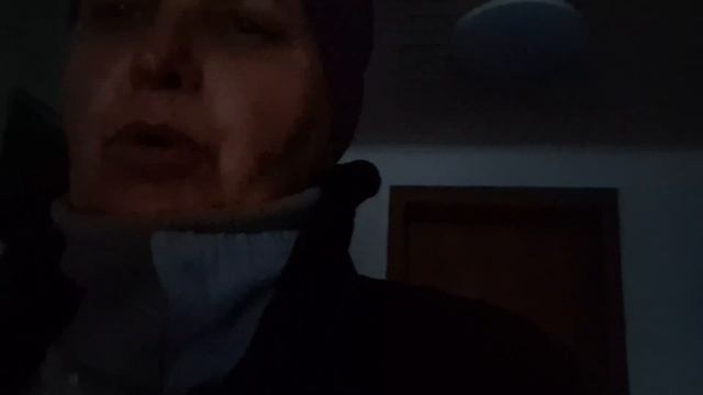 Пол дня дома не были,приехали света нет