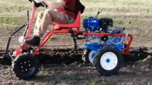 может ли мотоблок Нева с адаптером пахать плугом и работать с гусиными лапками