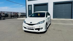 Toyota Wish, 2011 год