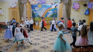 Королевская свита на выпускном в саду - видеосъёмка лучших детских событий - кто помнит как было?