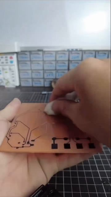 Изготовление платы с помощью плоттера.