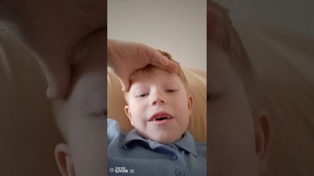 мне выбили зуб!!!!!!!!!!!!!!!!!!!