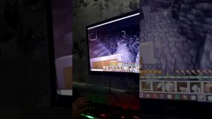 собери короч название ролика.   амйранктф он есв радономн