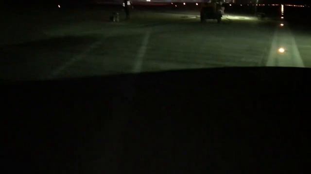 Ямочный ремонт цементобетонного покрытия на взлётной полосе