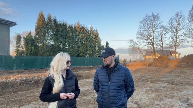 Обзор площадки с архитектором