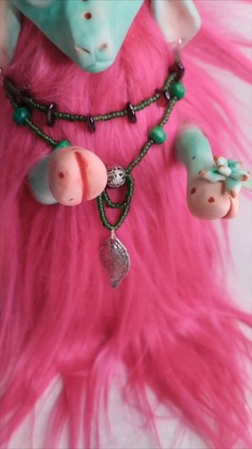 Козочка в кислотном цвете, интерьерная кукла ручной работы