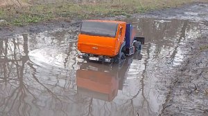 Камаз против тонны грязи. Камаз 4350 на бездорожье.