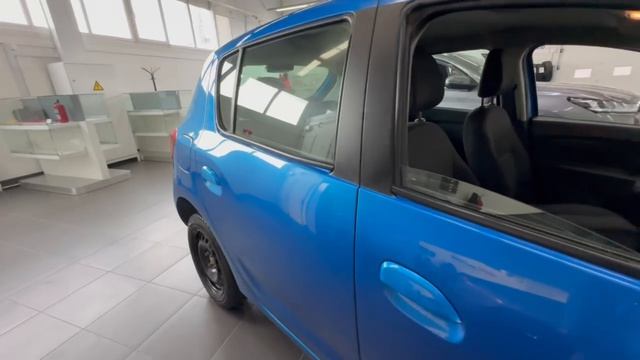 Продается RENAULT Sandero 2015 /Авто с пробегом