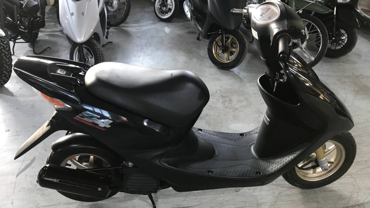 Honda Dio AF-63 Z4