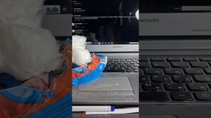 ем сахарную вату