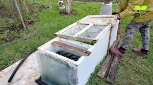 Закончила уборку двора//