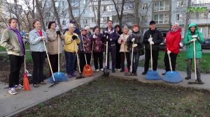 Жители Промышленного района Самары присоединились к уборке города