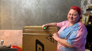 Любаша купила Сашуле коня, но пришлось сдать его обратно.