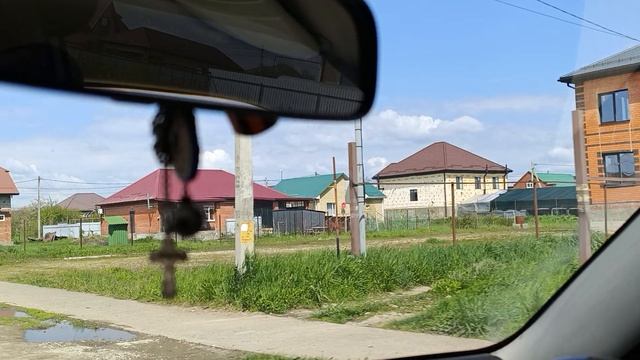 Неадекватная мамаша на детской площадке