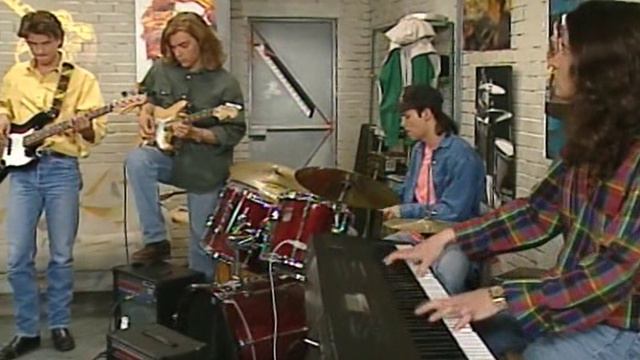 Элен и ребята 148 серия «Восстановление» (сериал, 1992)