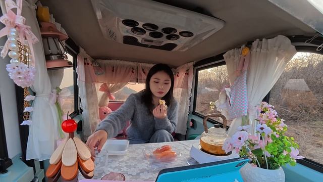 Linmeimeiyyds Только я, и мой трехколесный велосипед и горы